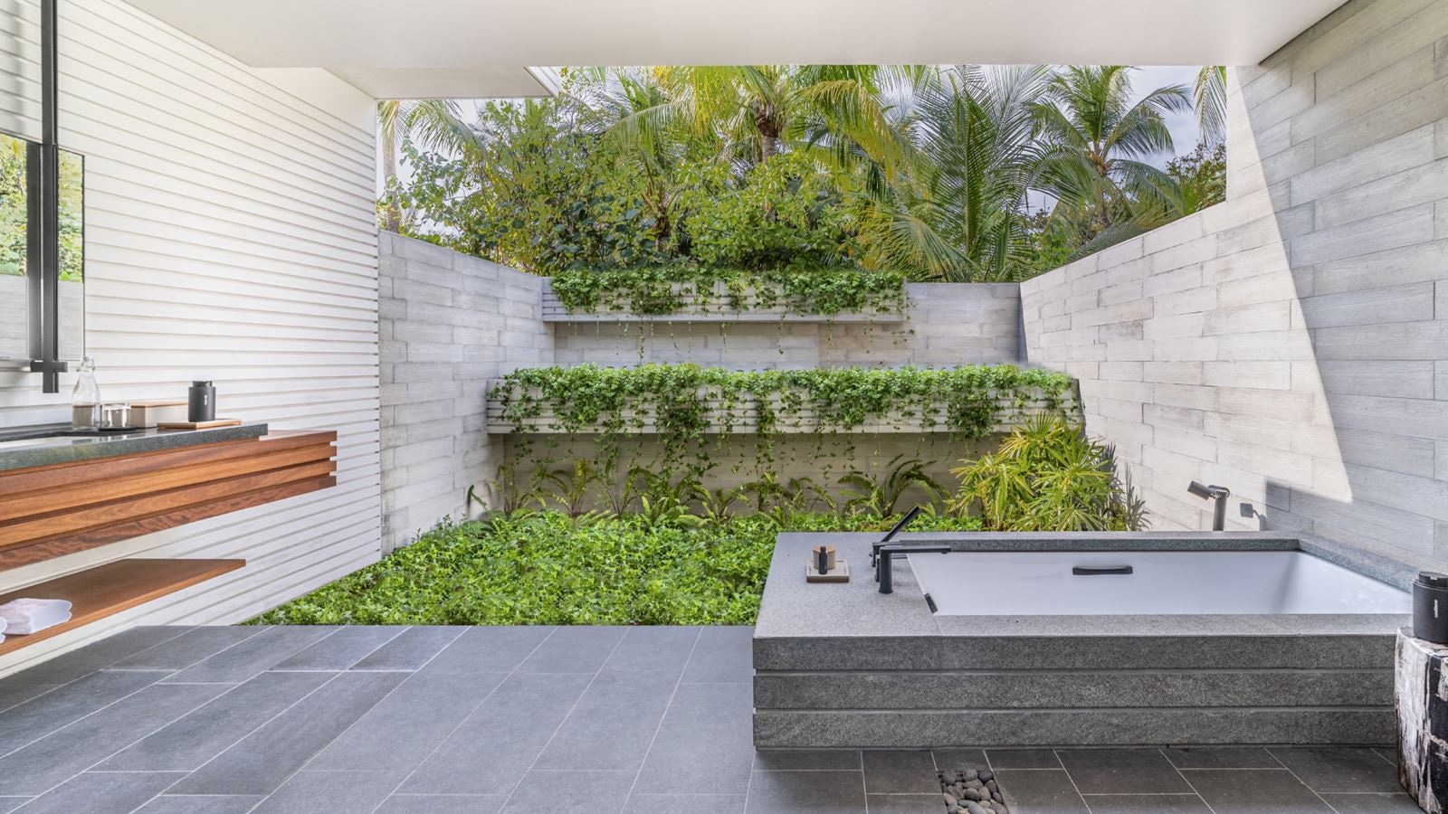 rooms-beach-pool-villa