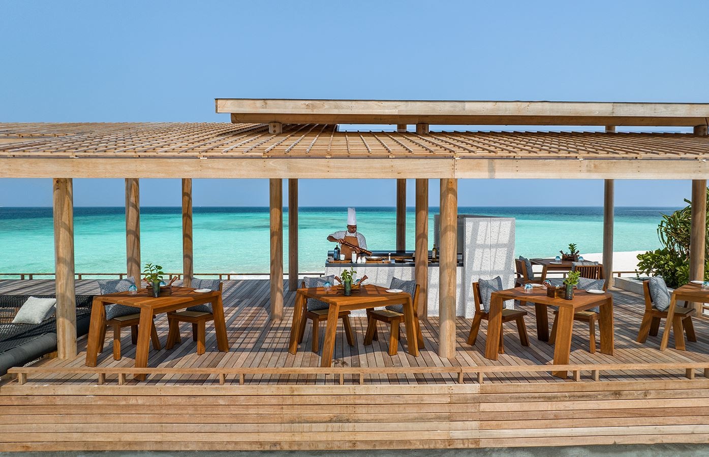 restaurants-the-shack-private-sandbank