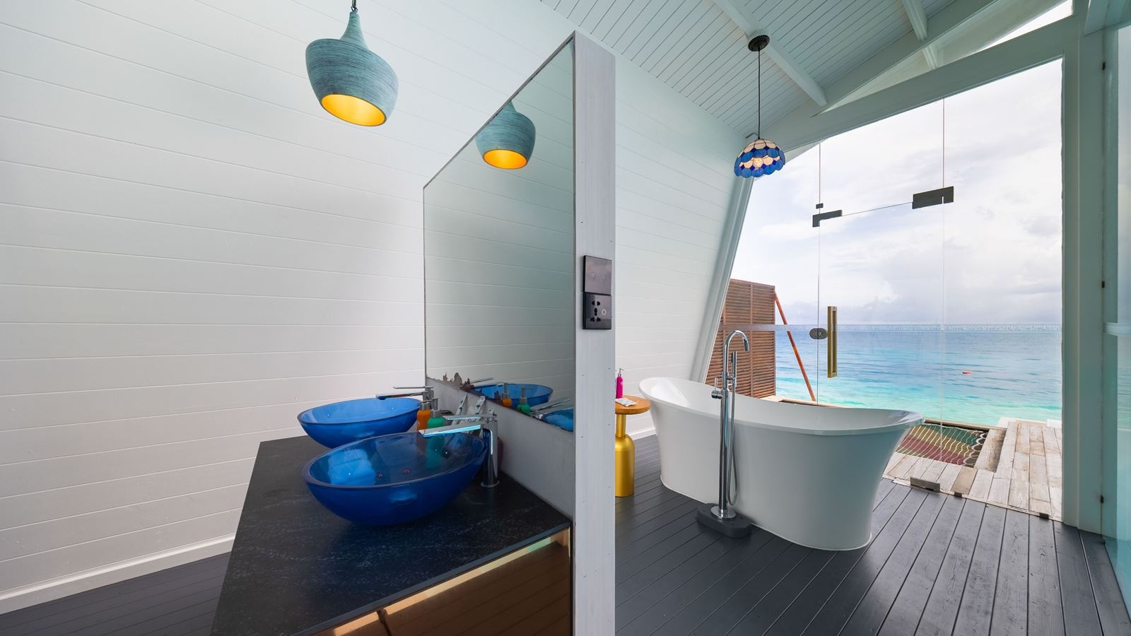 rooms-odi-water-villa-with-private-pool