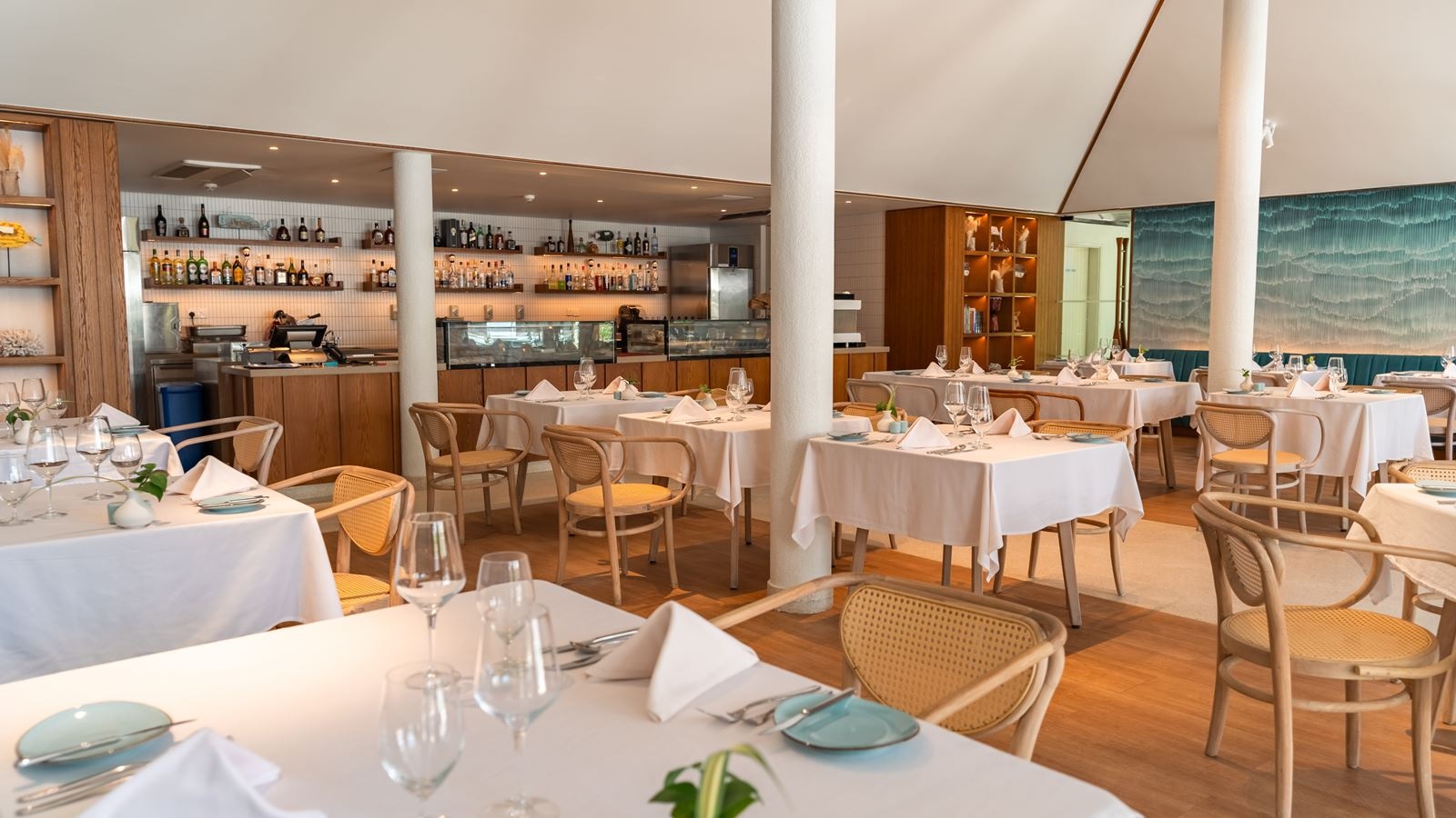 restaurants-the-village