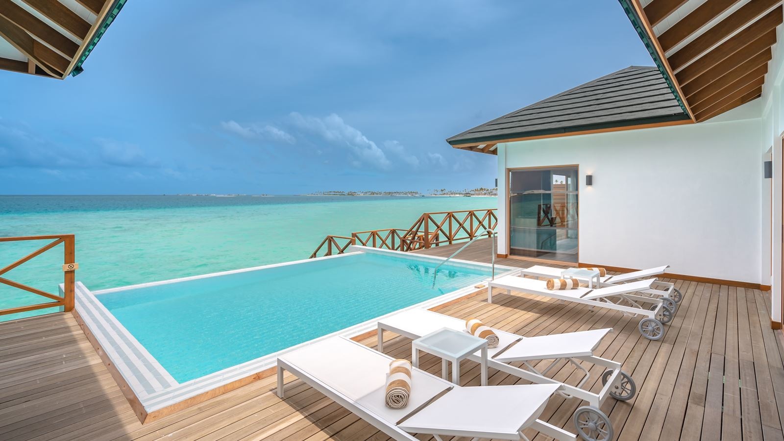 rooms-lagoon-residence