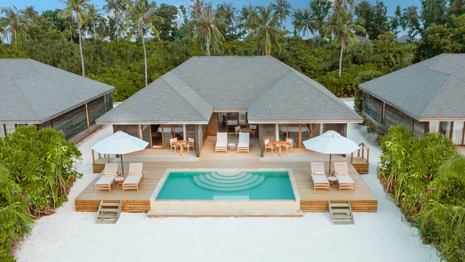 rooms-dheru-three-bedroom-villa