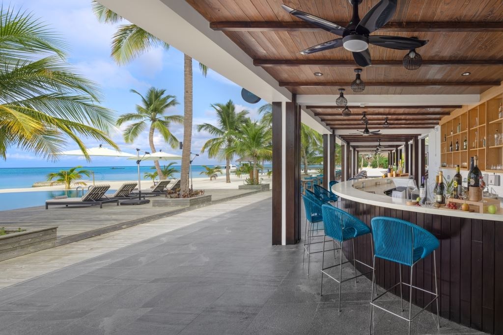 restaurants-vēli-bar