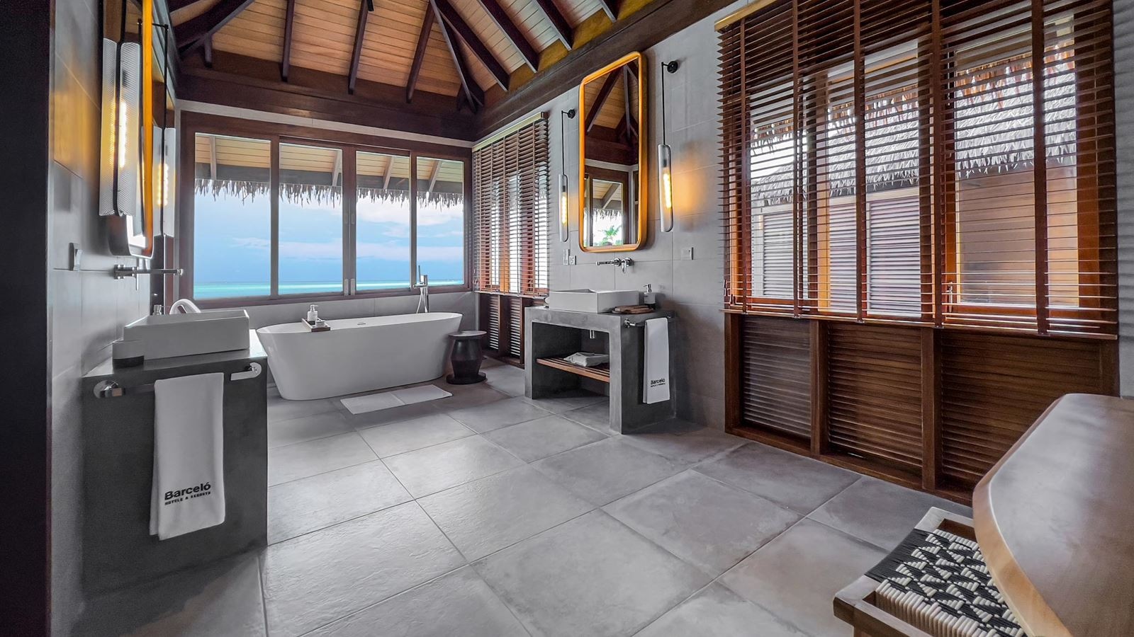 rooms-sunset-water-villa