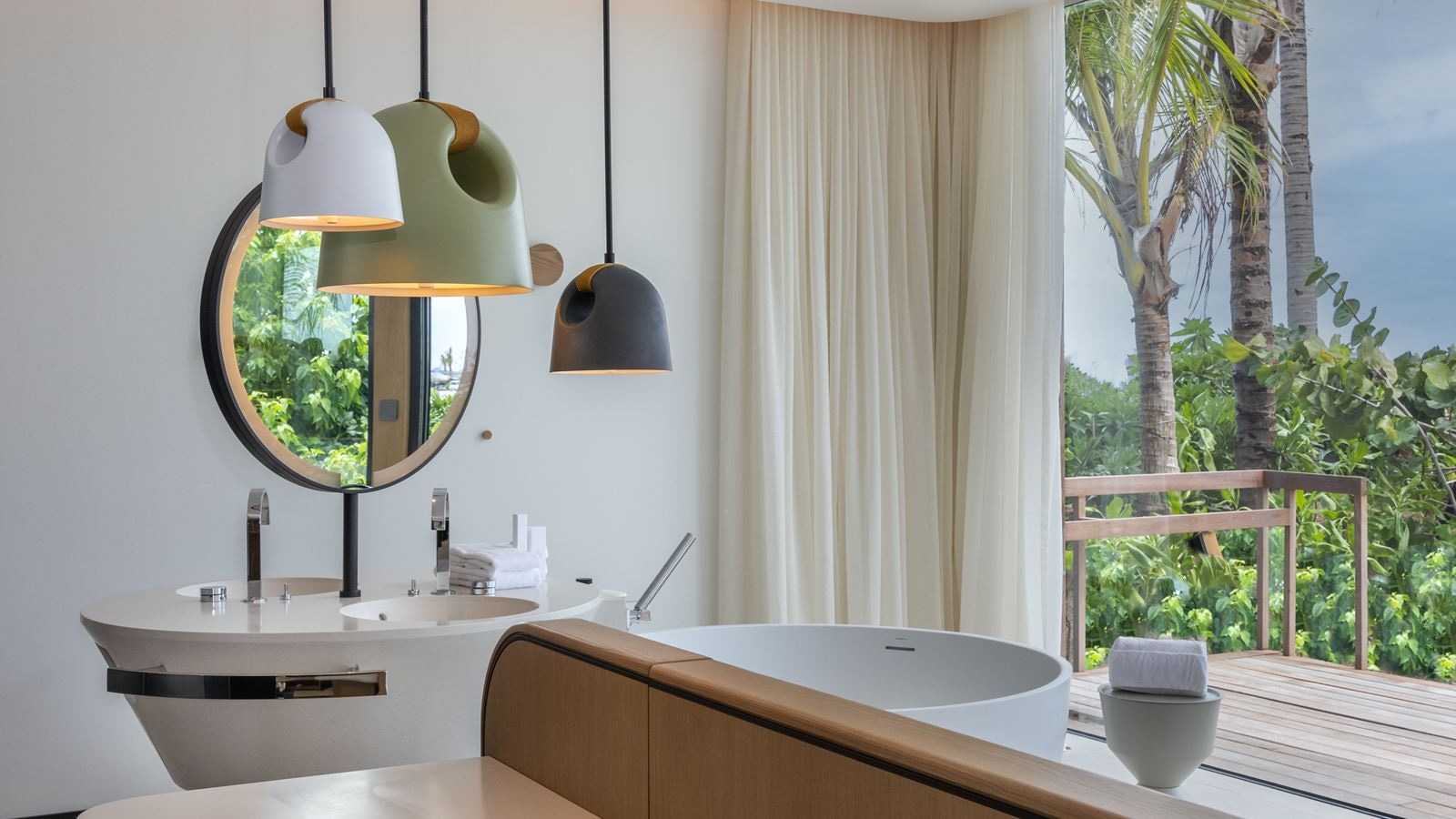 rooms-beach-pool-villa