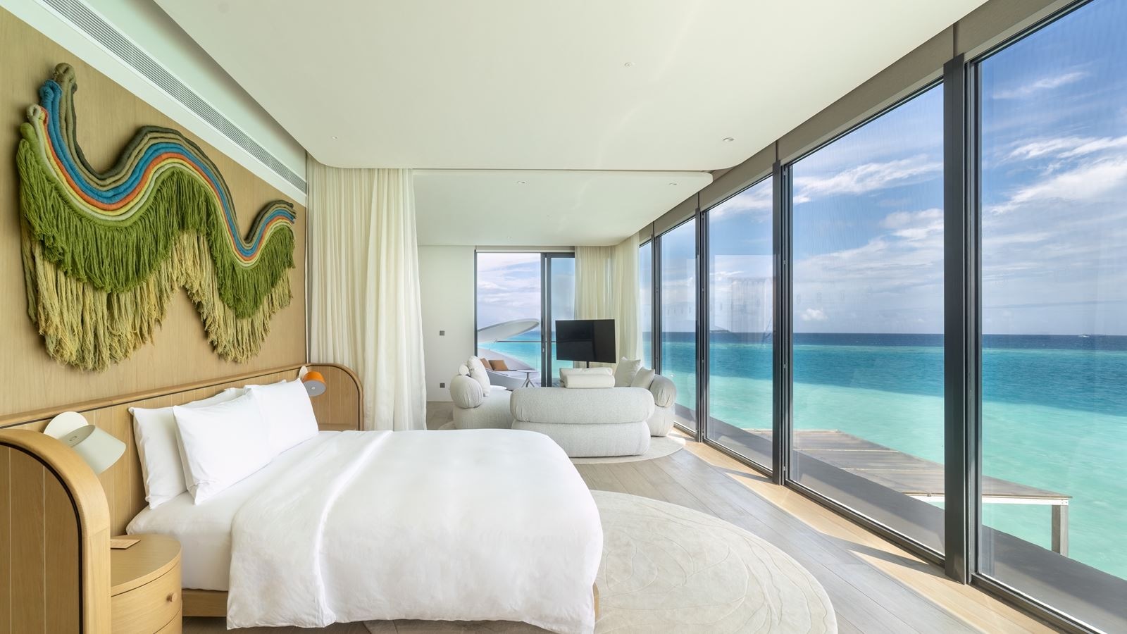 rooms-three-bedroom-ocean-water-pool-atelier