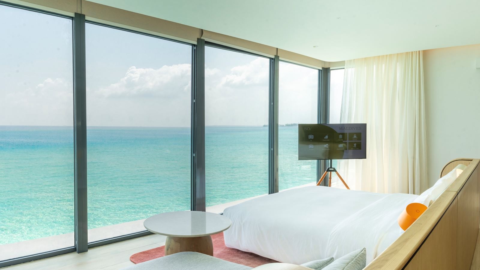 rooms-two-bedroom-ocean-water-pool-atelier