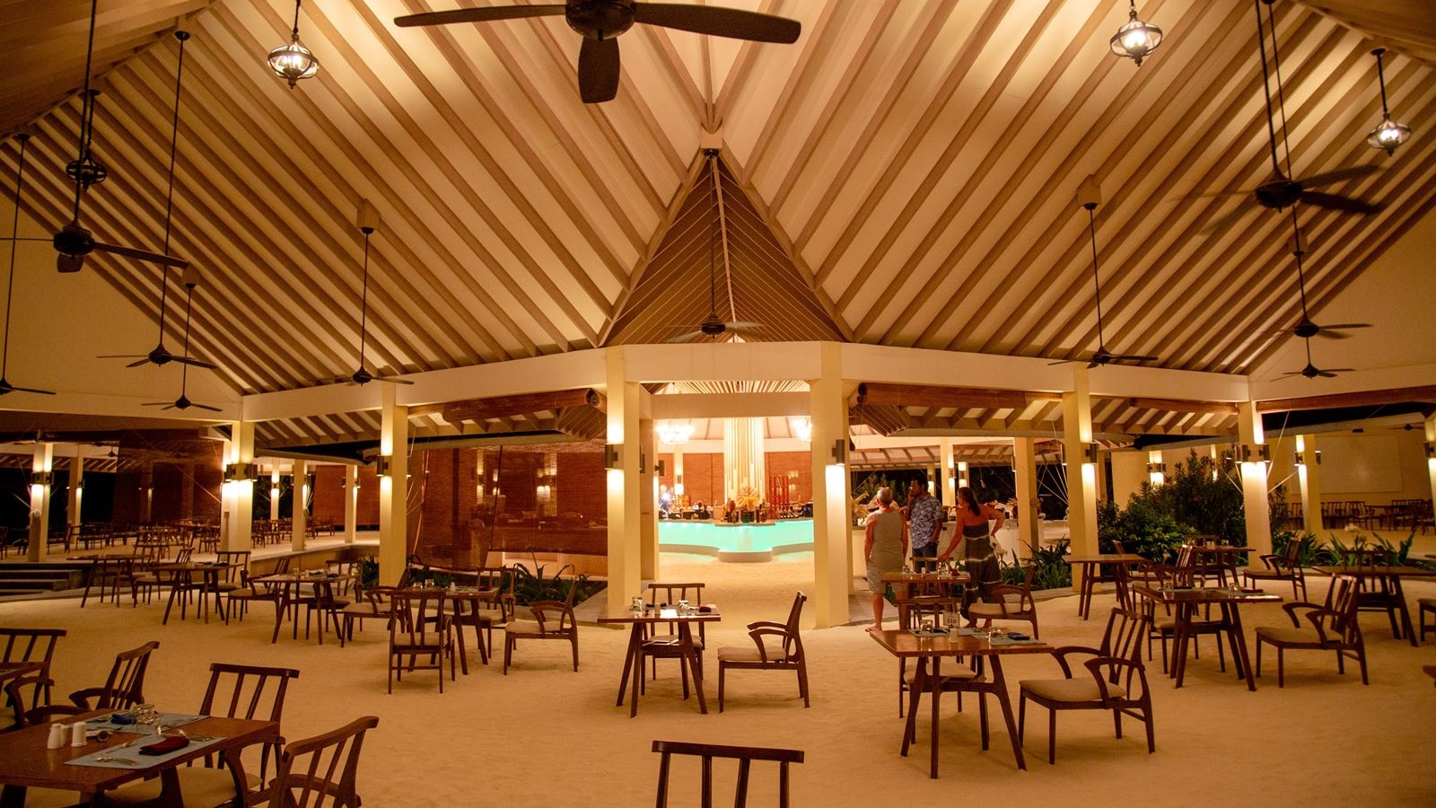 restaurants-main-restaurant