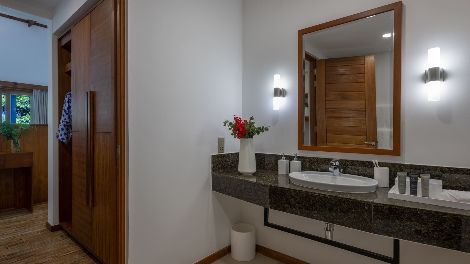 rooms-sunset-family-sky-suite