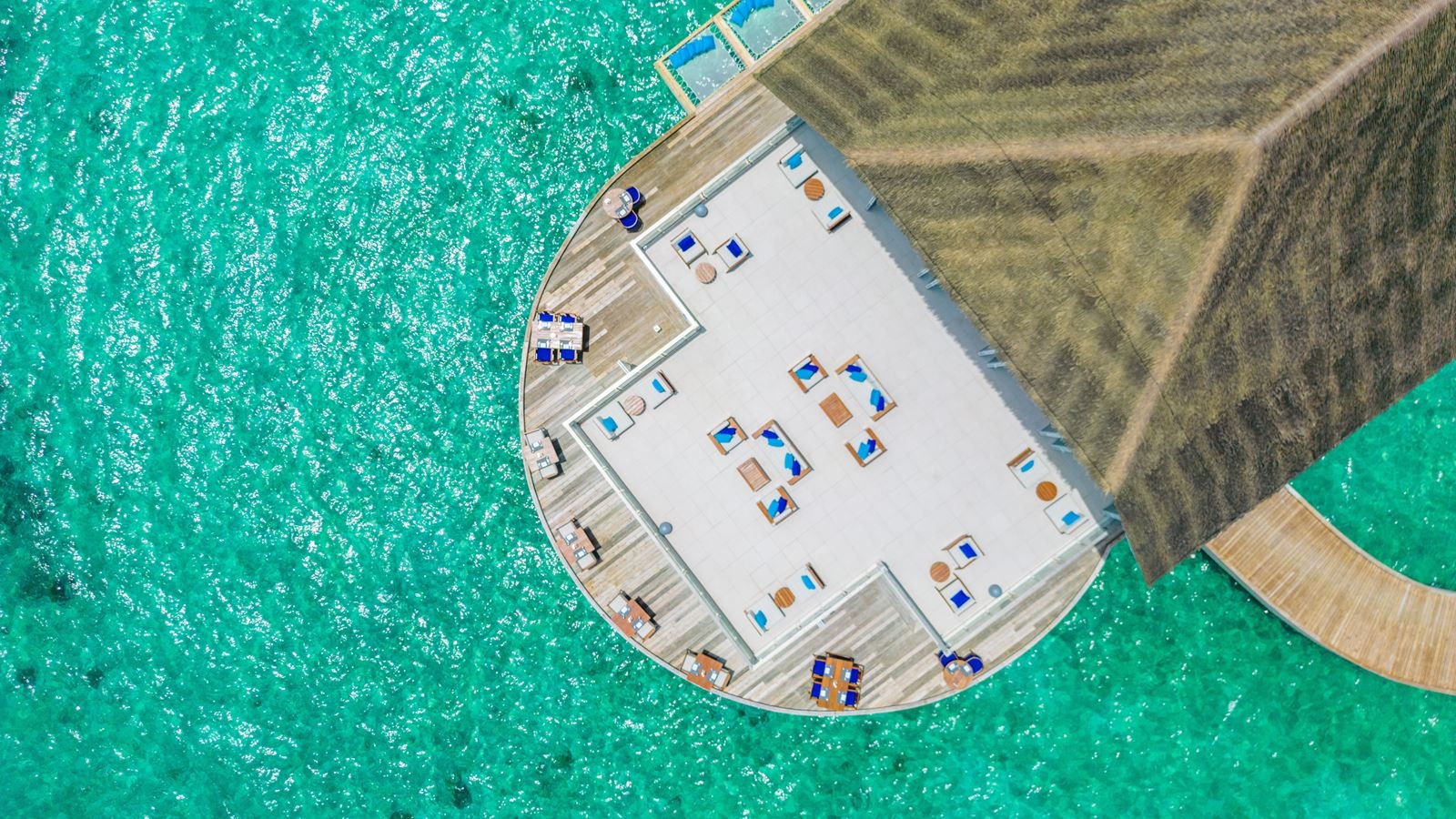 restaurants-the-waterfront