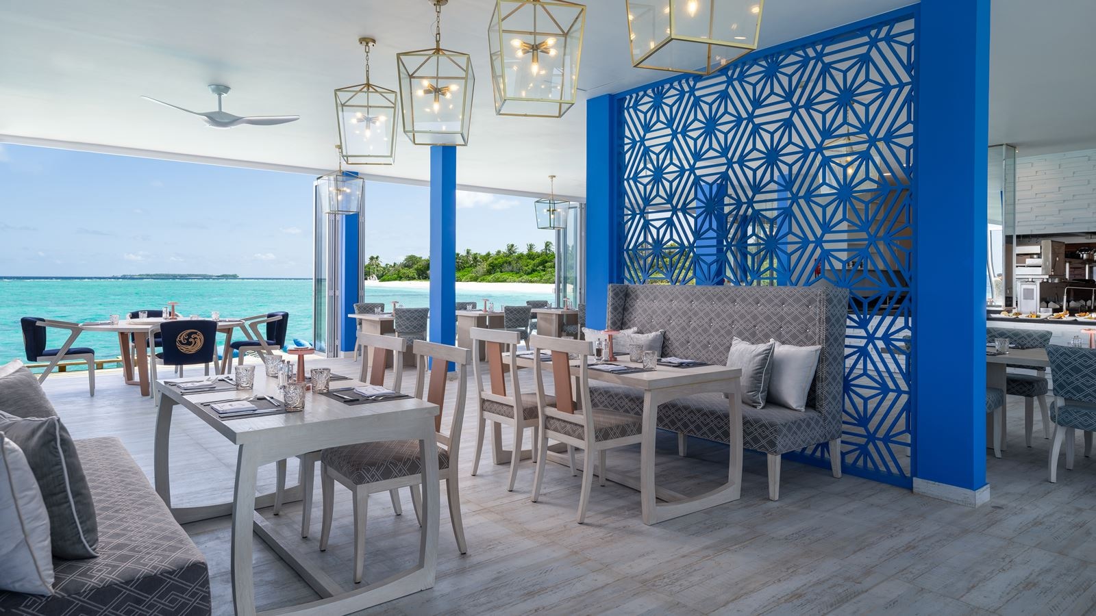 restaurants-the-waterfront