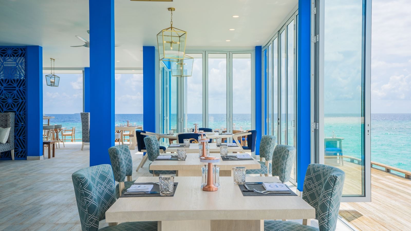 restaurants-the-water-front