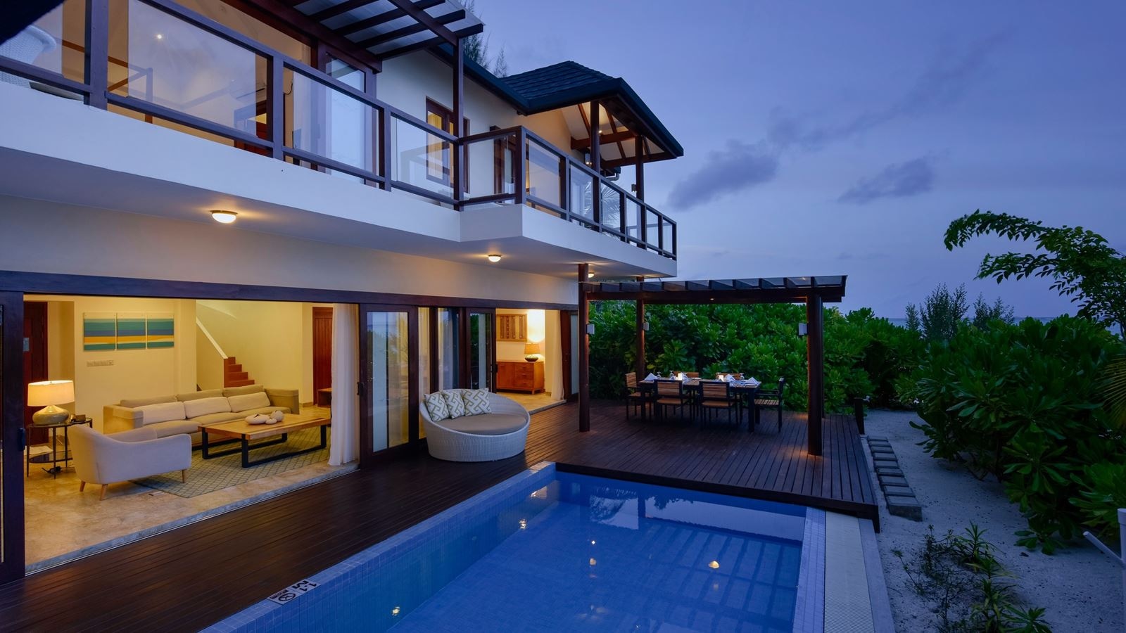 rooms-the-summer-house