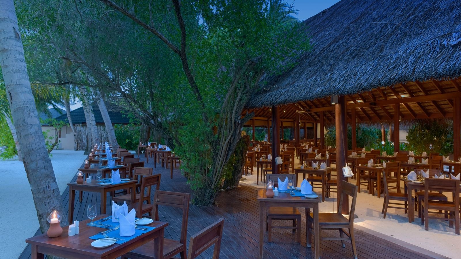 restaurants-samuga-restaurant