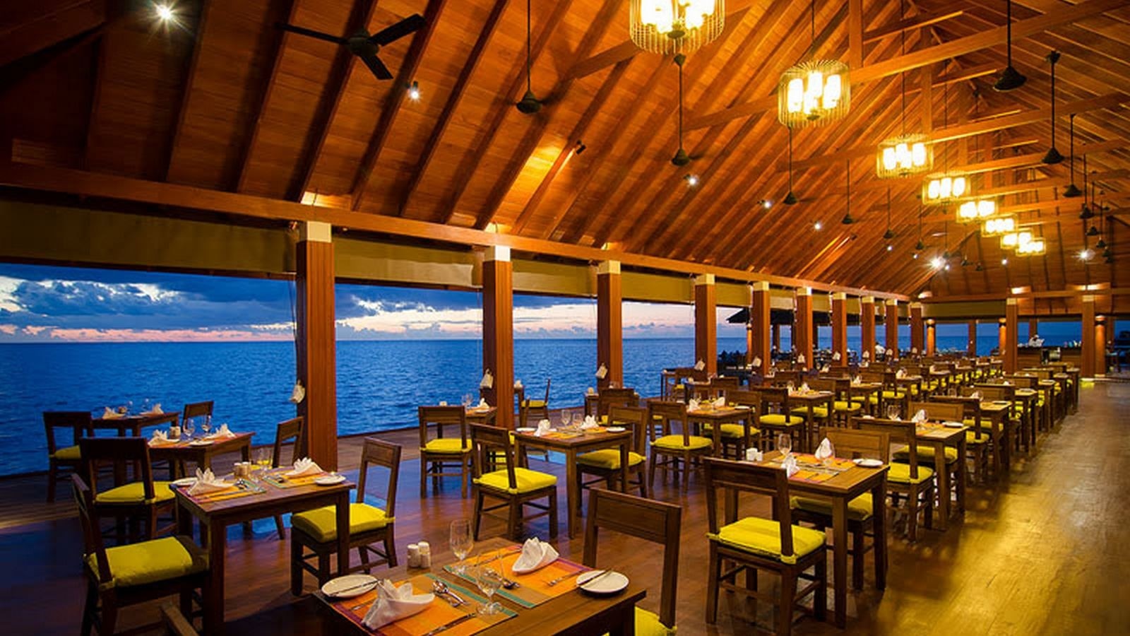 restaurants-hiya-restaurant