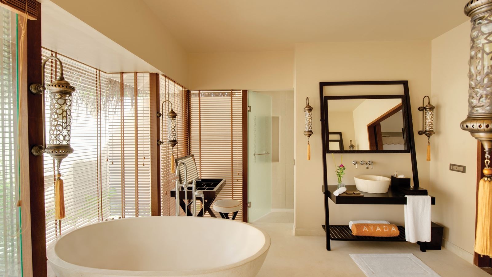 rooms-beach-villa-with-pool