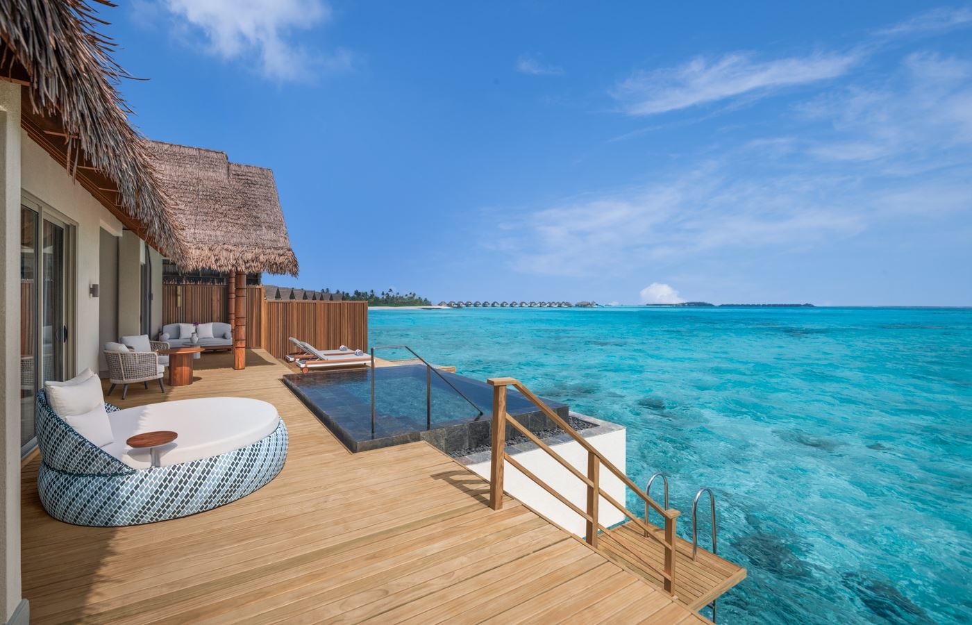 rooms-one-bedroom-overwater-pool-villa