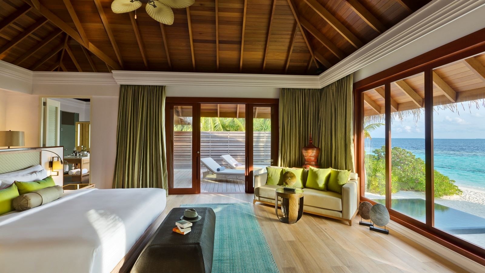 rooms-two-bedrooms-beach-pool-residence