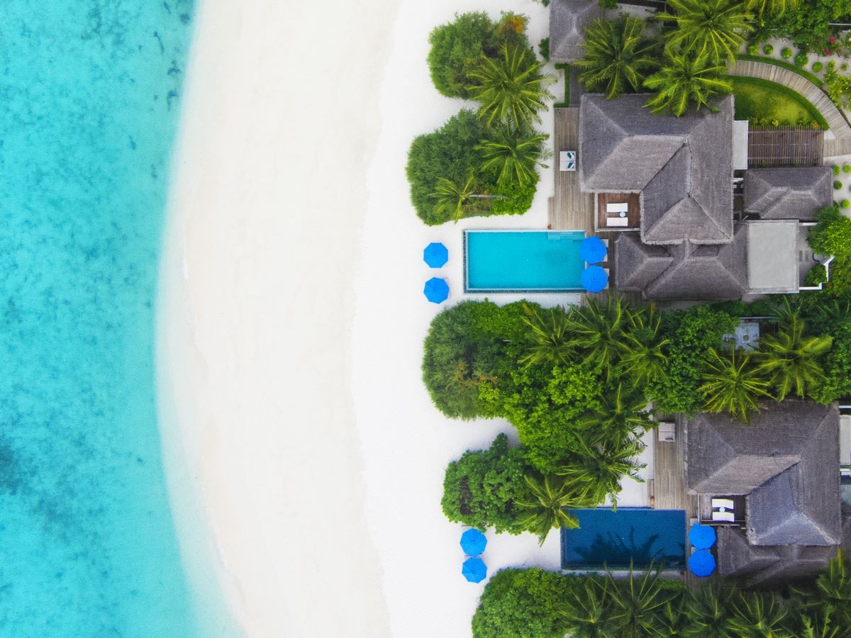 rooms-two-bedrooms-beach-pool-residence