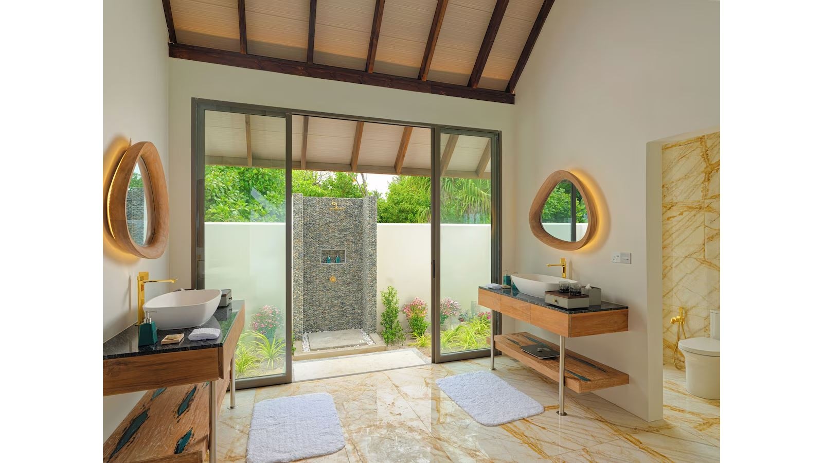 rooms-semiocean-pool-suite