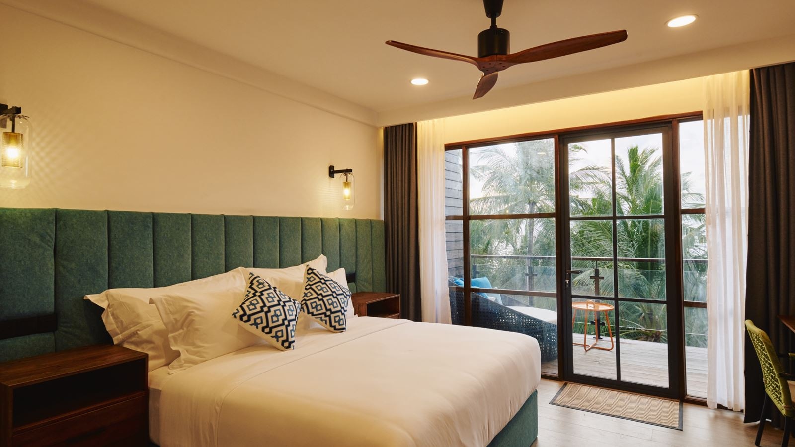 rooms-ocean-view-room