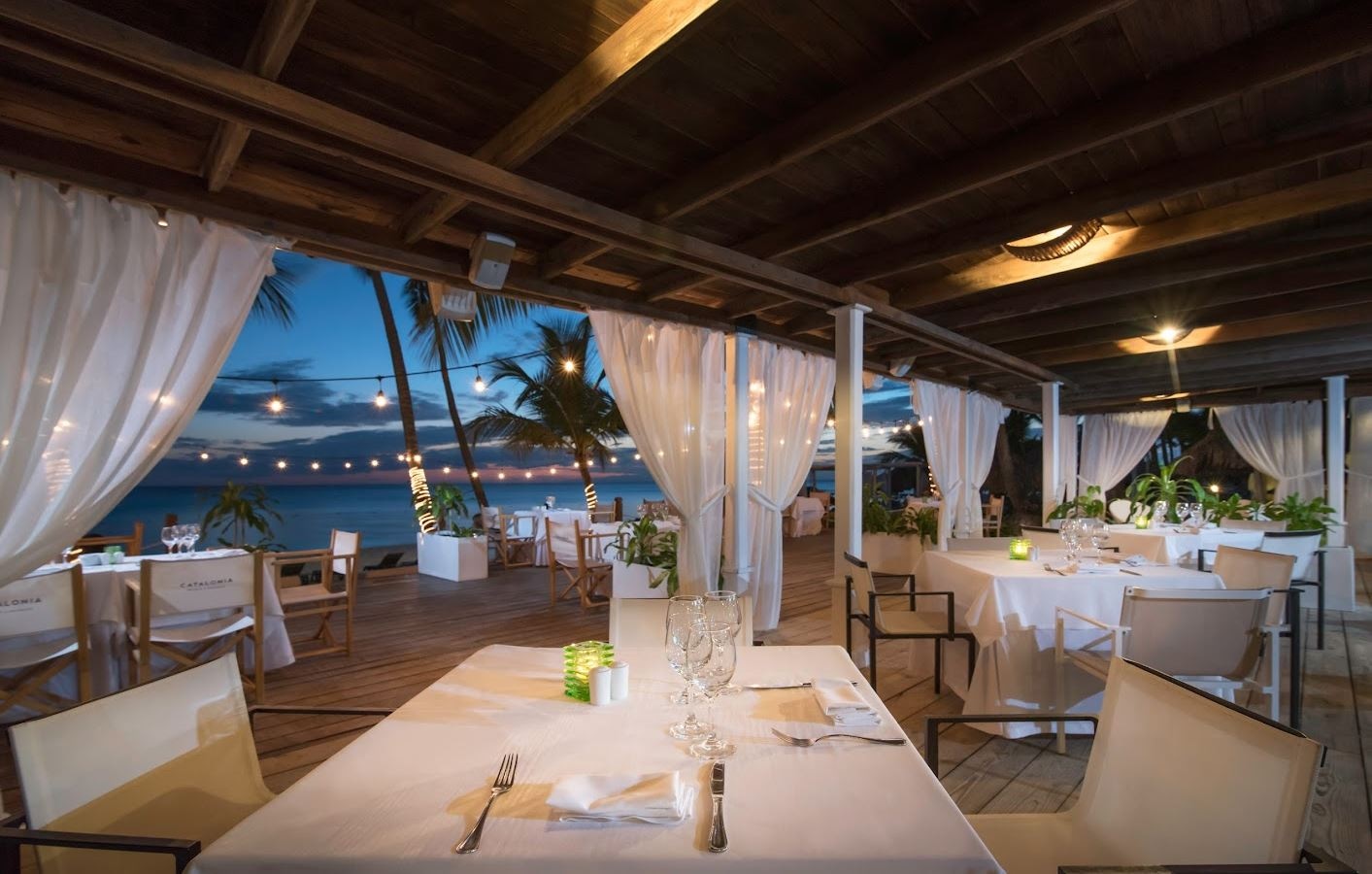 restaurants-terrace-tapas-restaurant-lounge