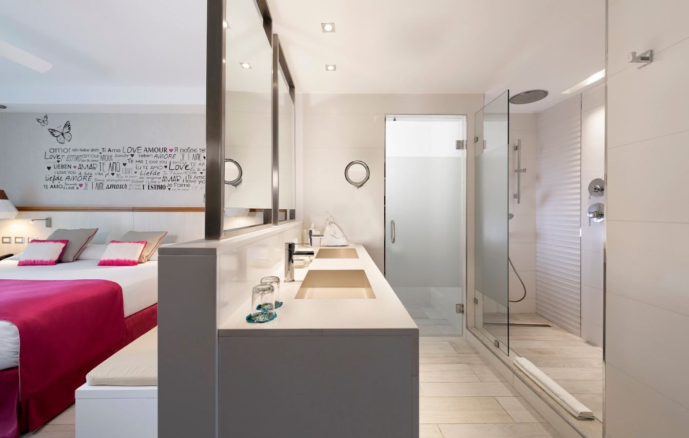 rooms-privileged-romance-deluxe