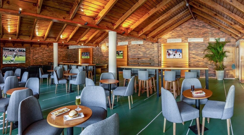 restaurants-main-building