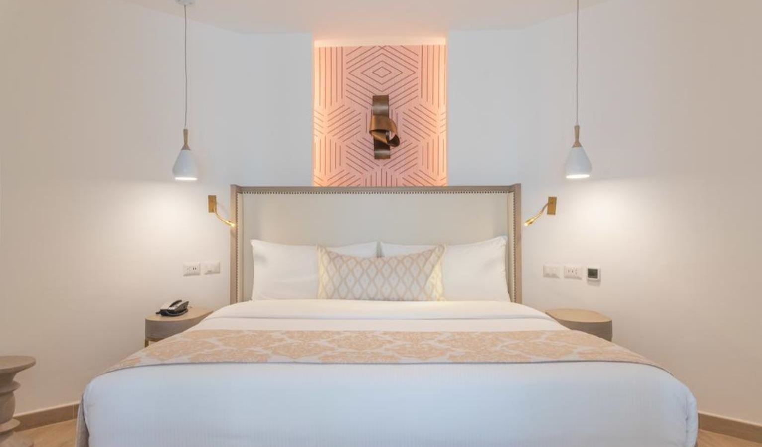 rooms-platinum-suite