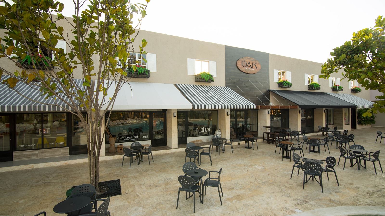 restaurants-tiki-tiki