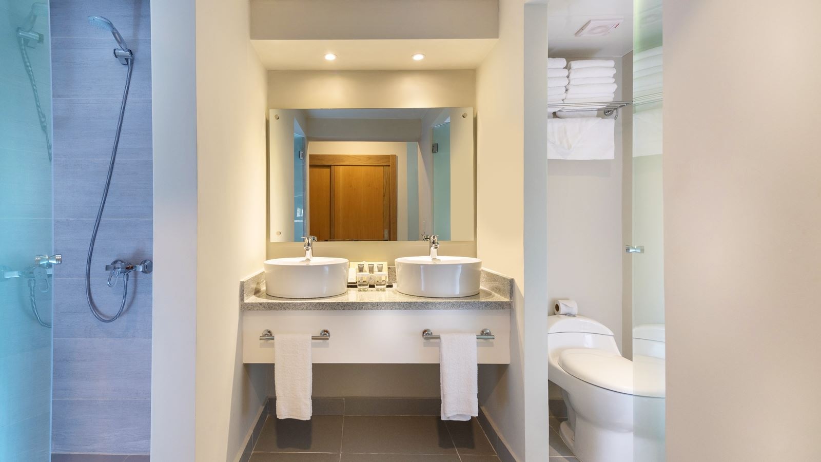 rooms-essentia-ocean-view-room