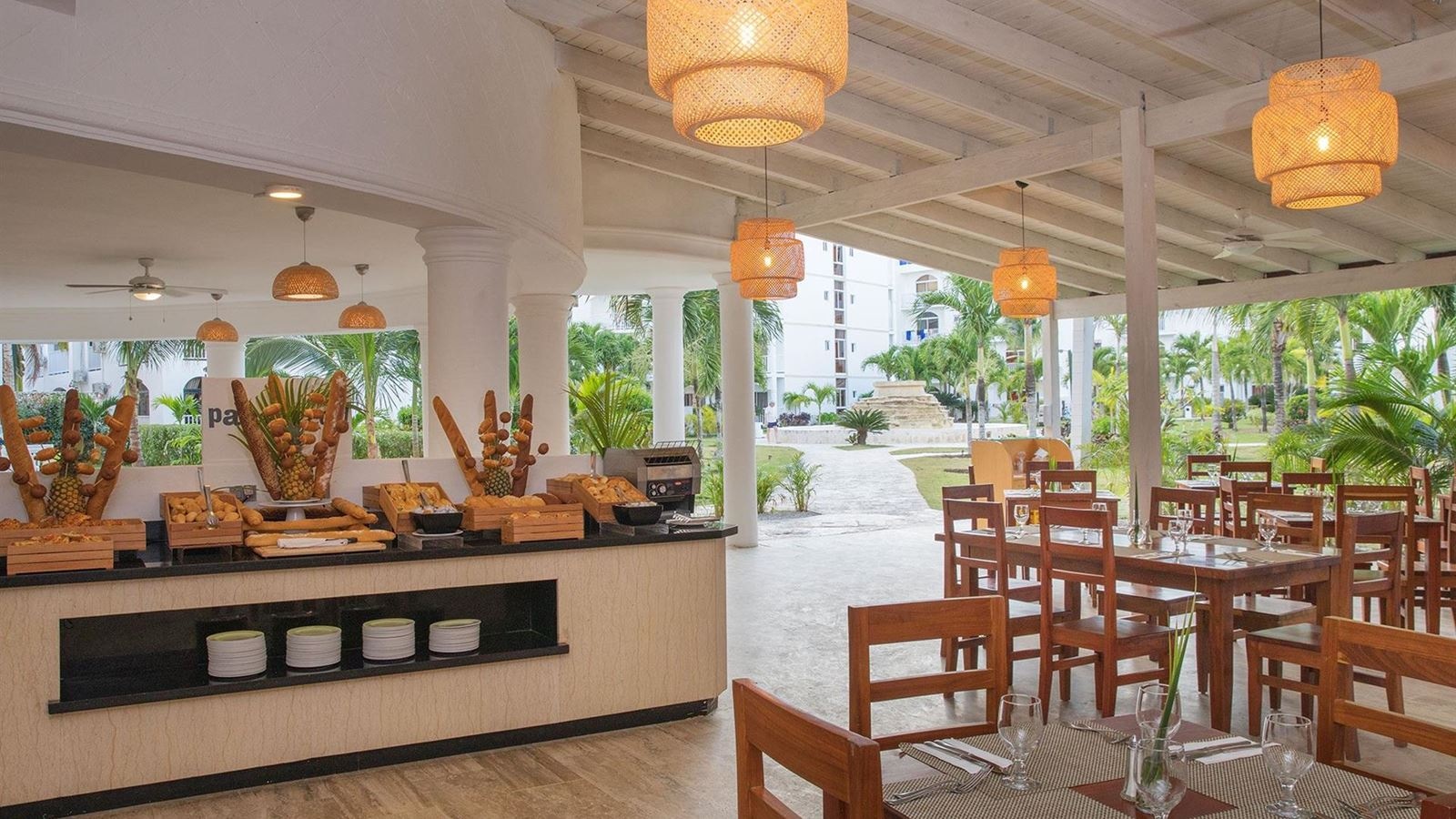 restaurants-main-restaurant