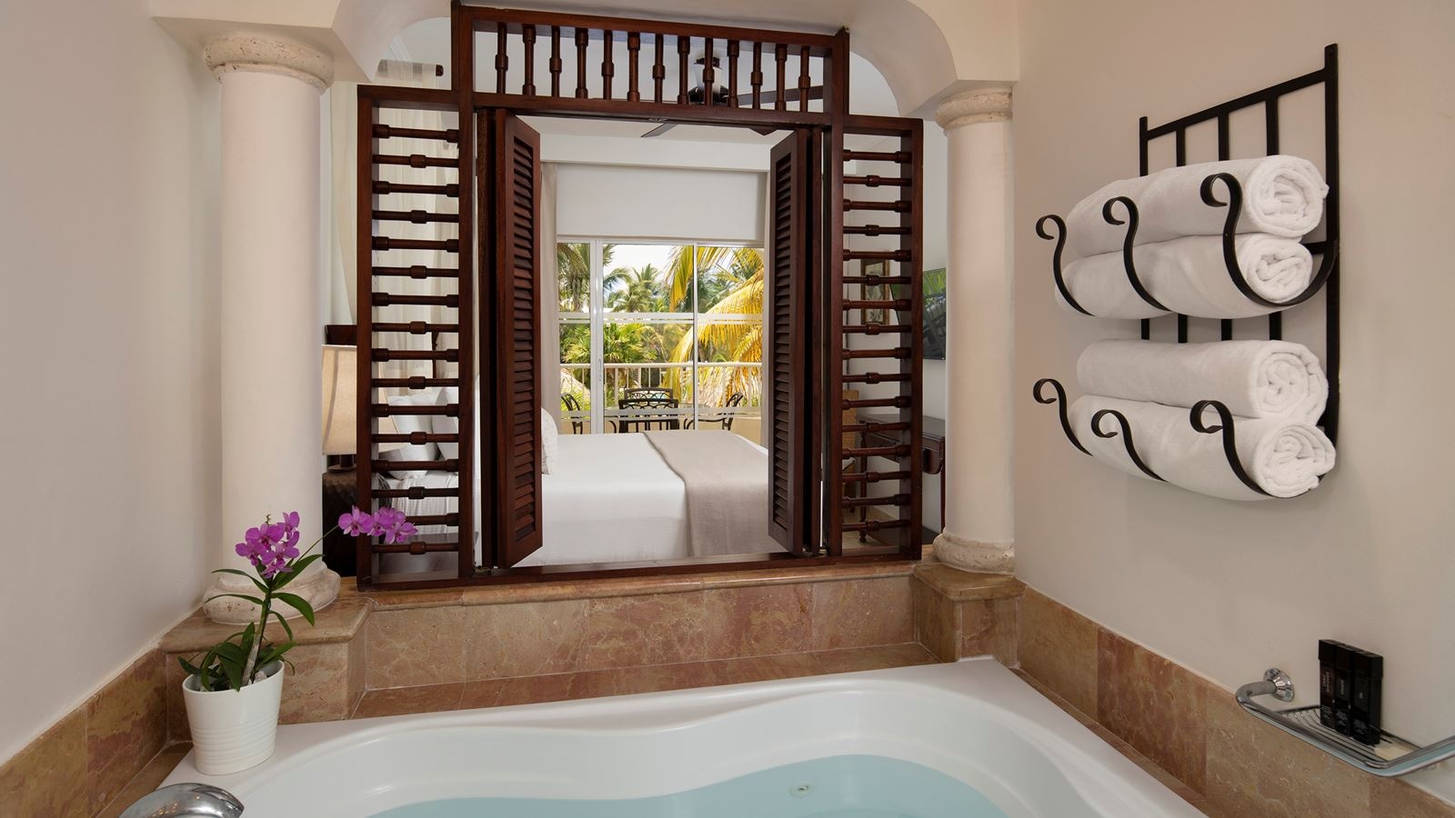 rooms-the-level-grand-suite