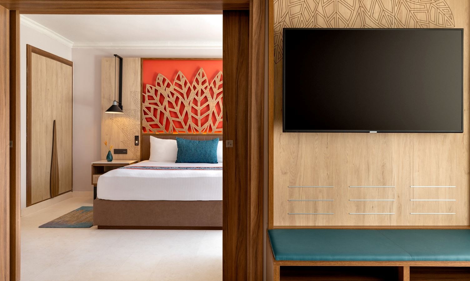 rooms-preferred-club-swim-out-garden-view