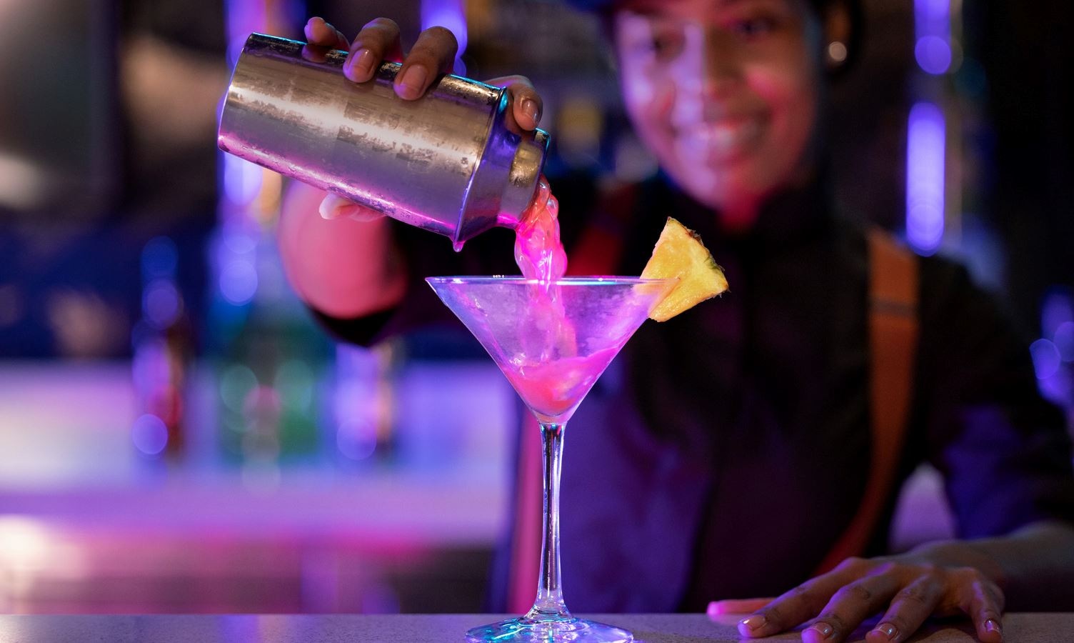 bars-one-for-the-road-lobby-bar