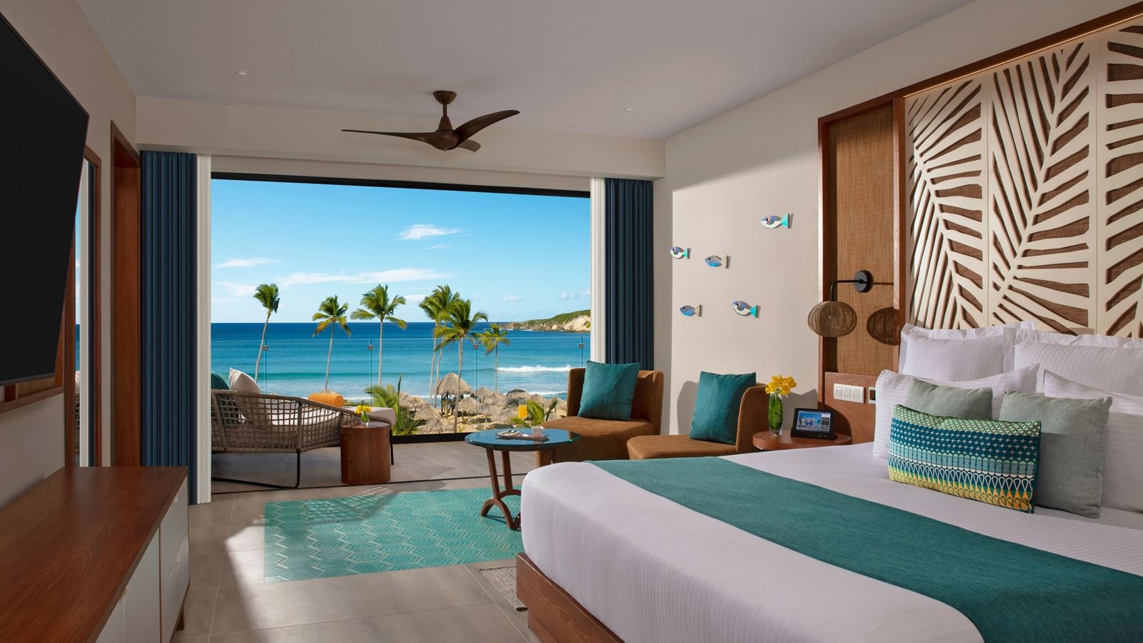 rooms-preferred-club-master-suite-ocean-front