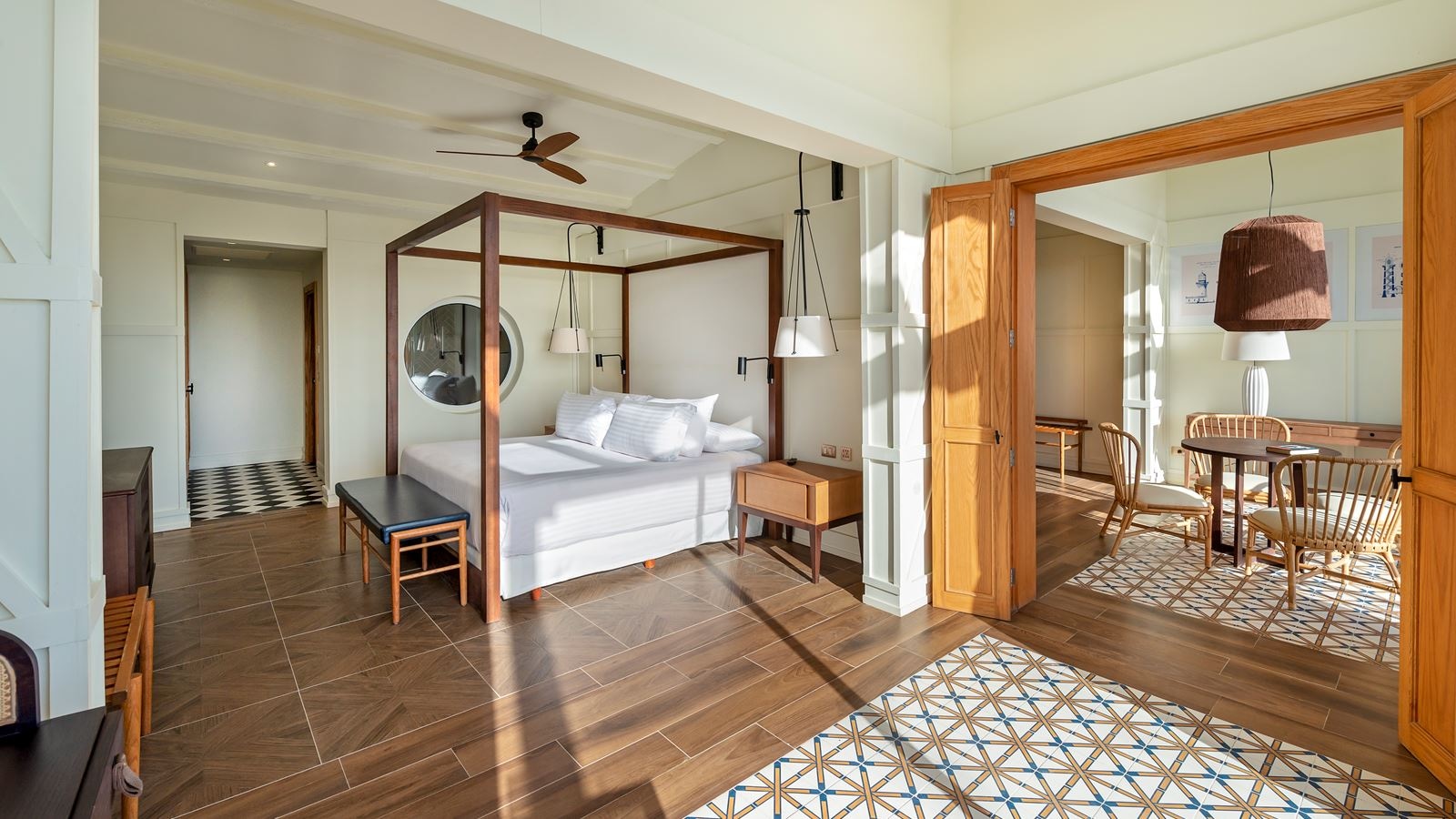 rooms-royal-master-suite-ocean-view