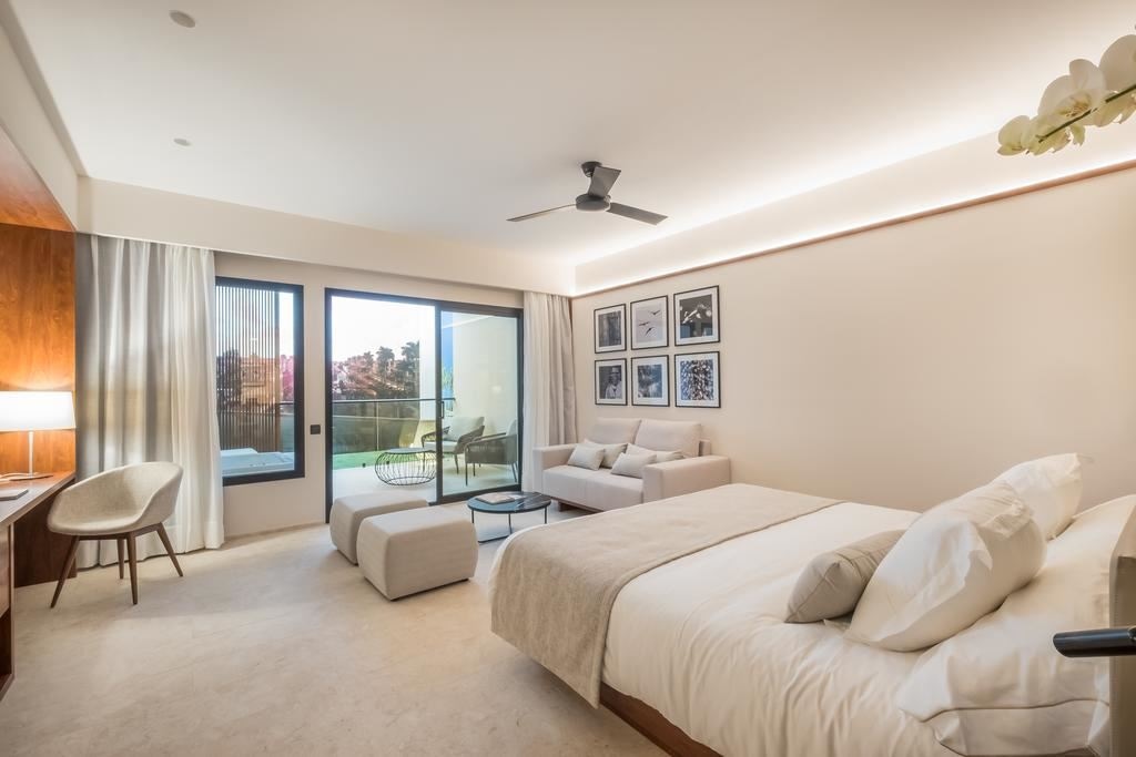 rooms-premium-garden-view