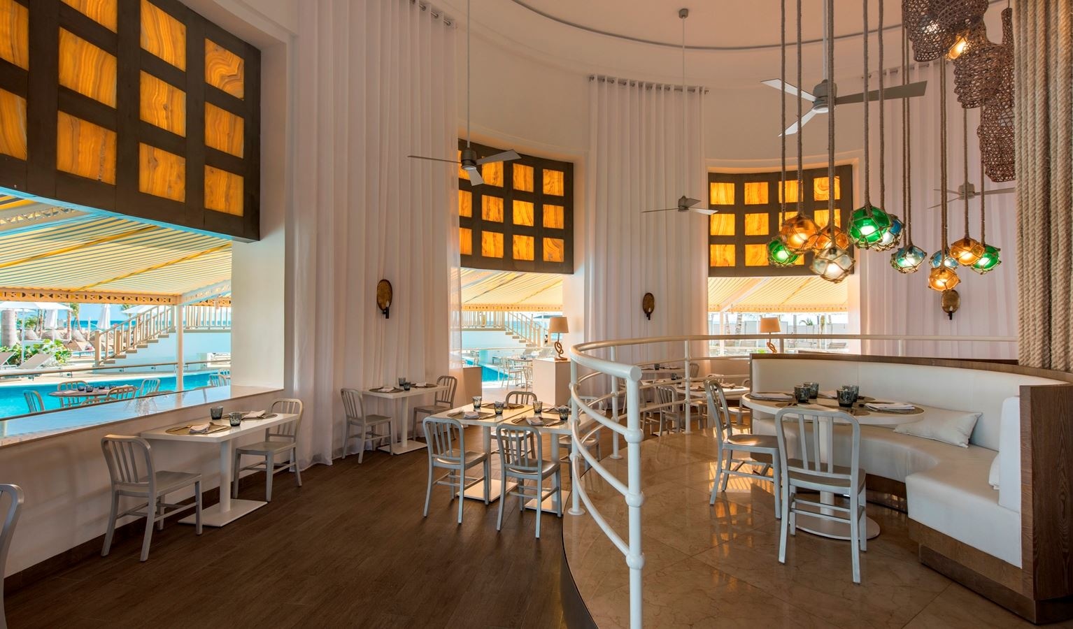 restaurants-lighthouse