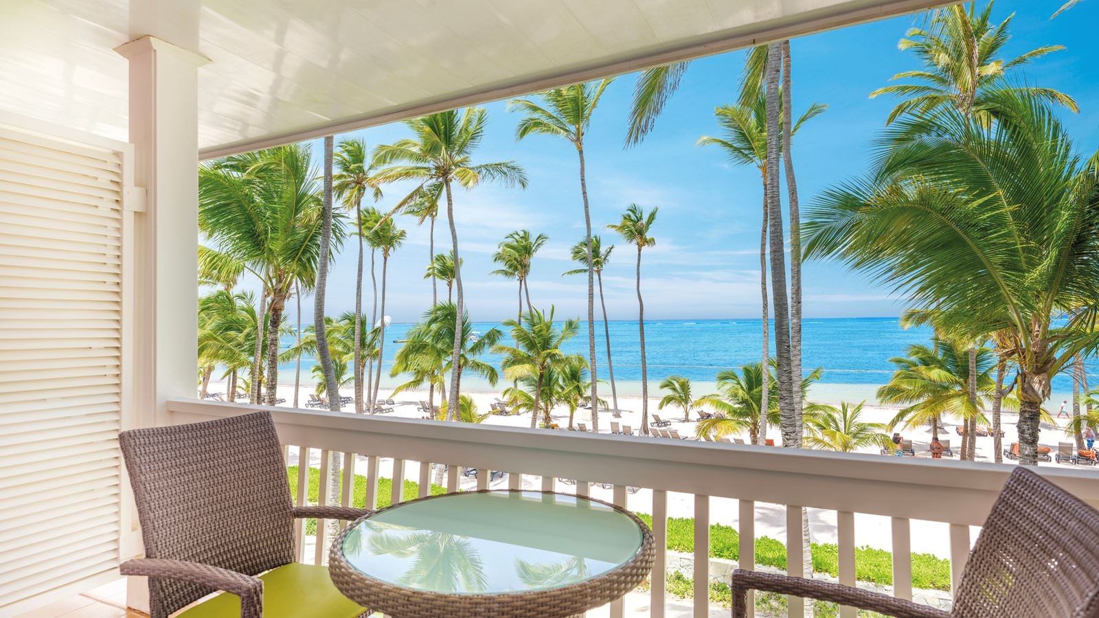 rooms-superior-room-ocean-front-premium-level