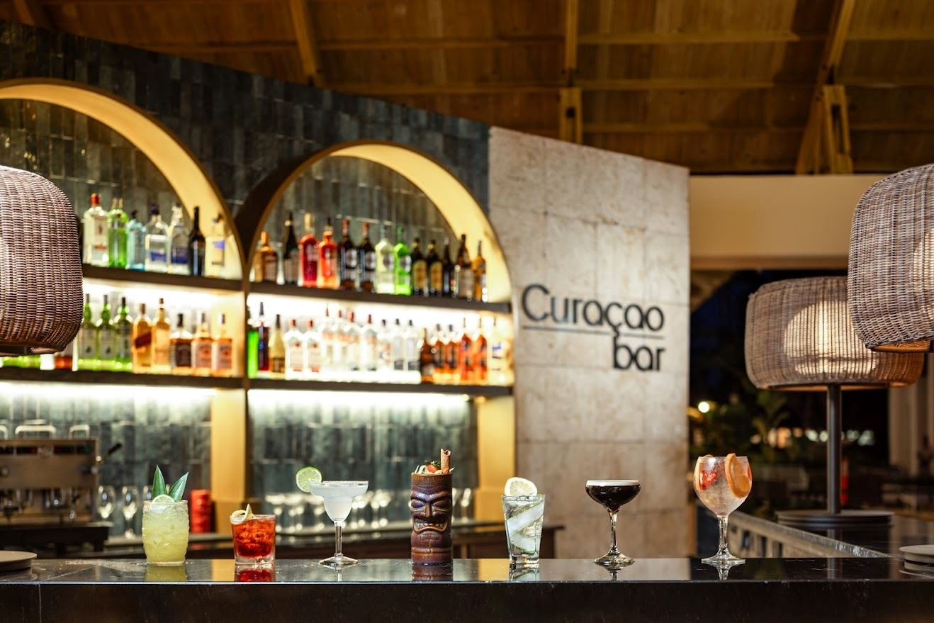 bars-bar-curacao