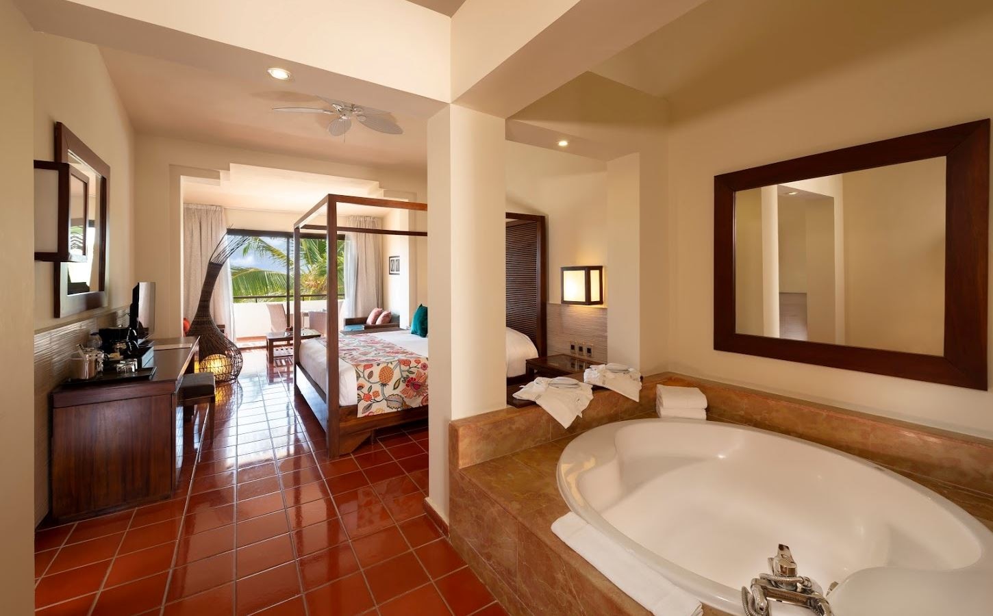 rooms-superior-junior-suite