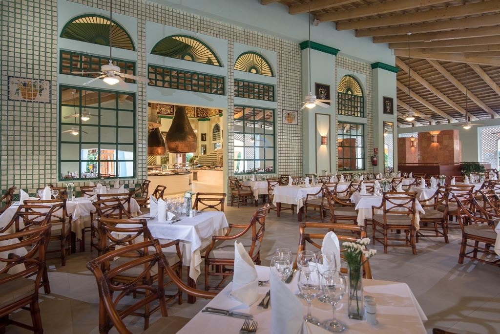 restaurants-restaurants