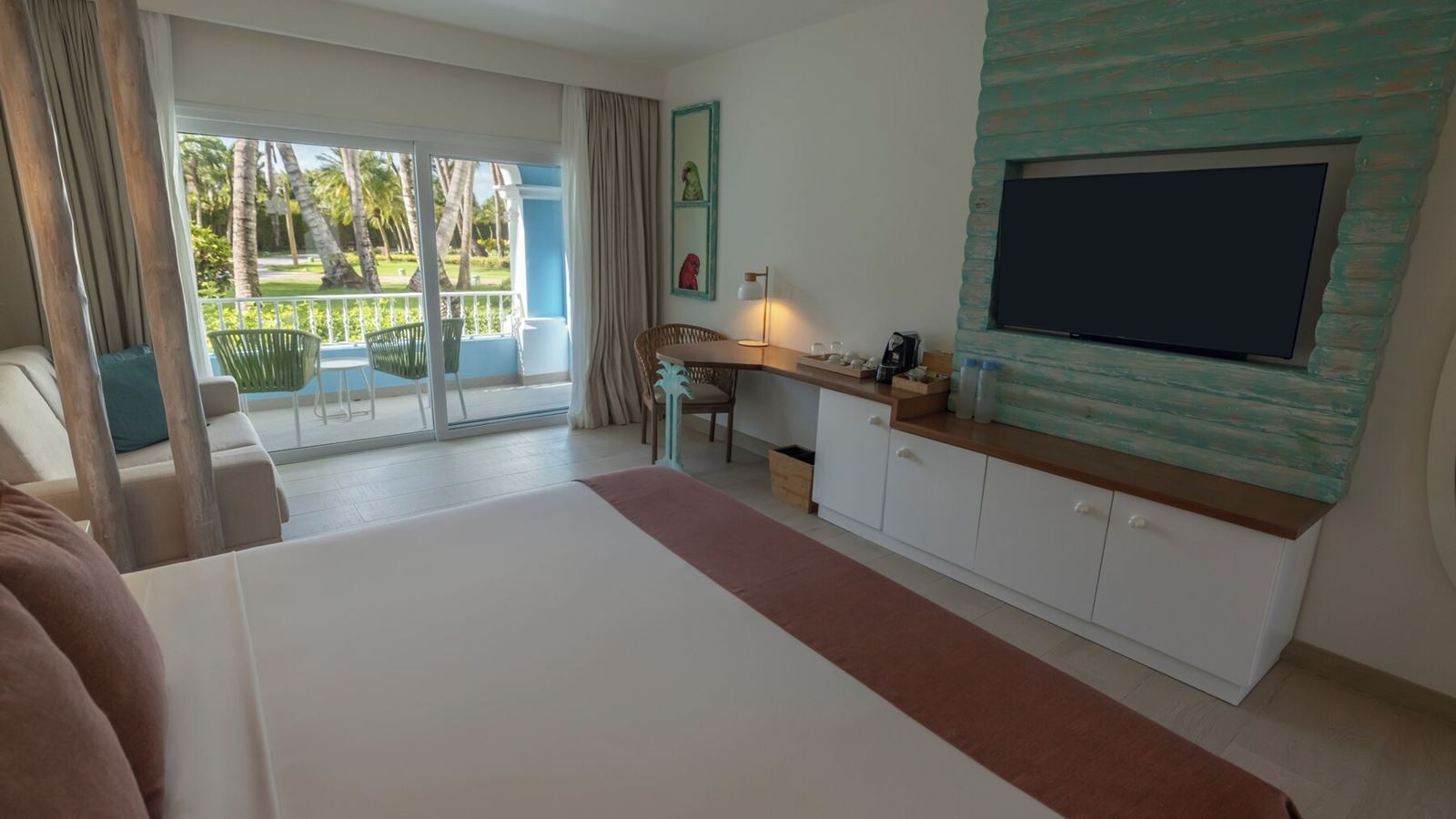rooms-premium-superior-near-pool