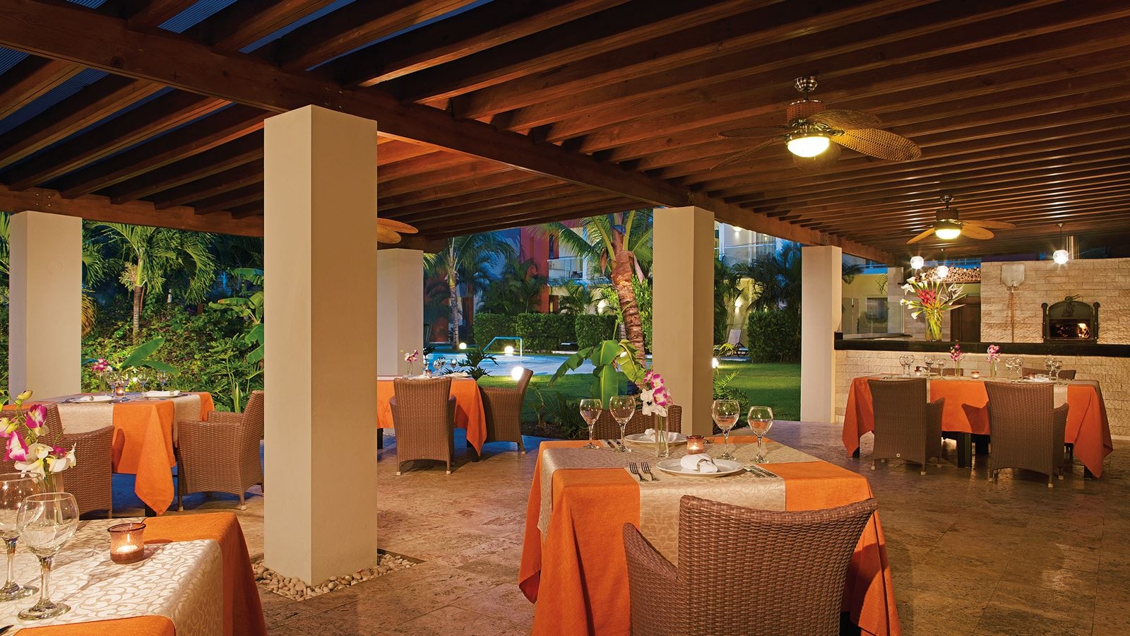 restaurants-la-trattoria