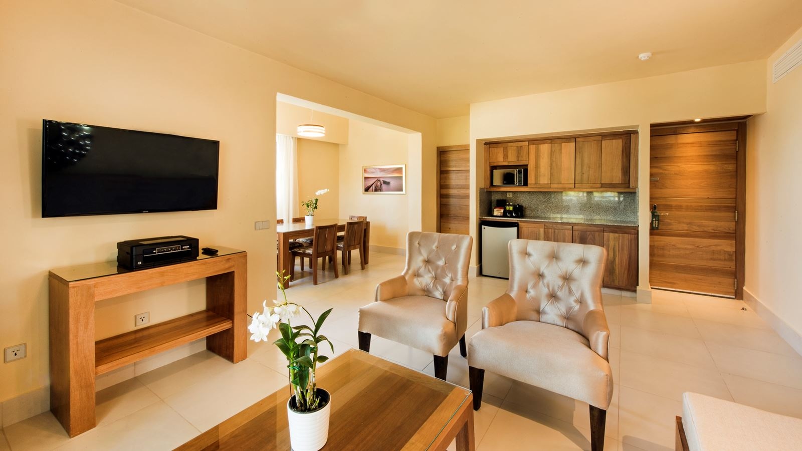 rooms-suite-royal-level