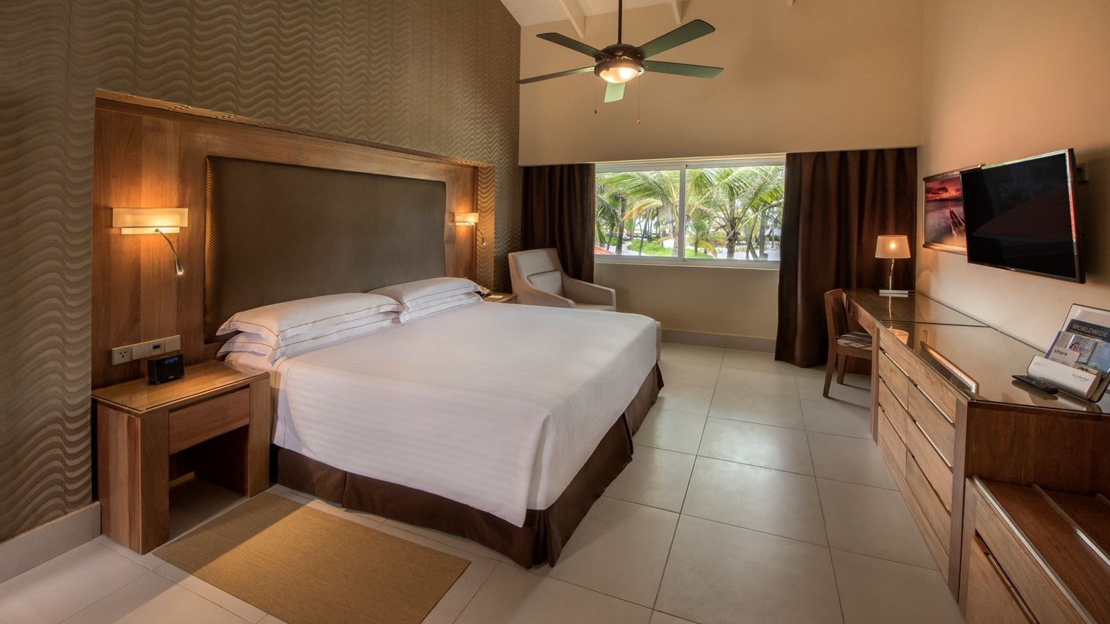 rooms-suite-royal-level-single-use