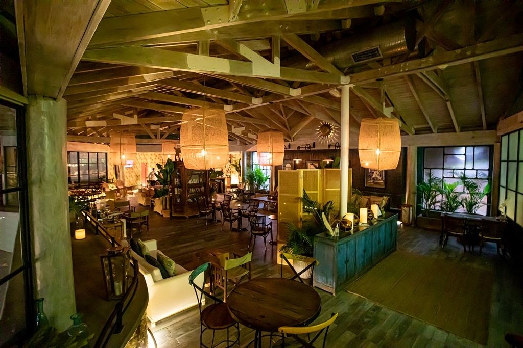 bars-v-i-n-t-a-g-e-b-a-r