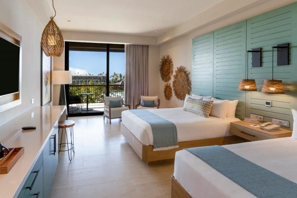 rooms-unique-queen--ocean-view-junior-suite