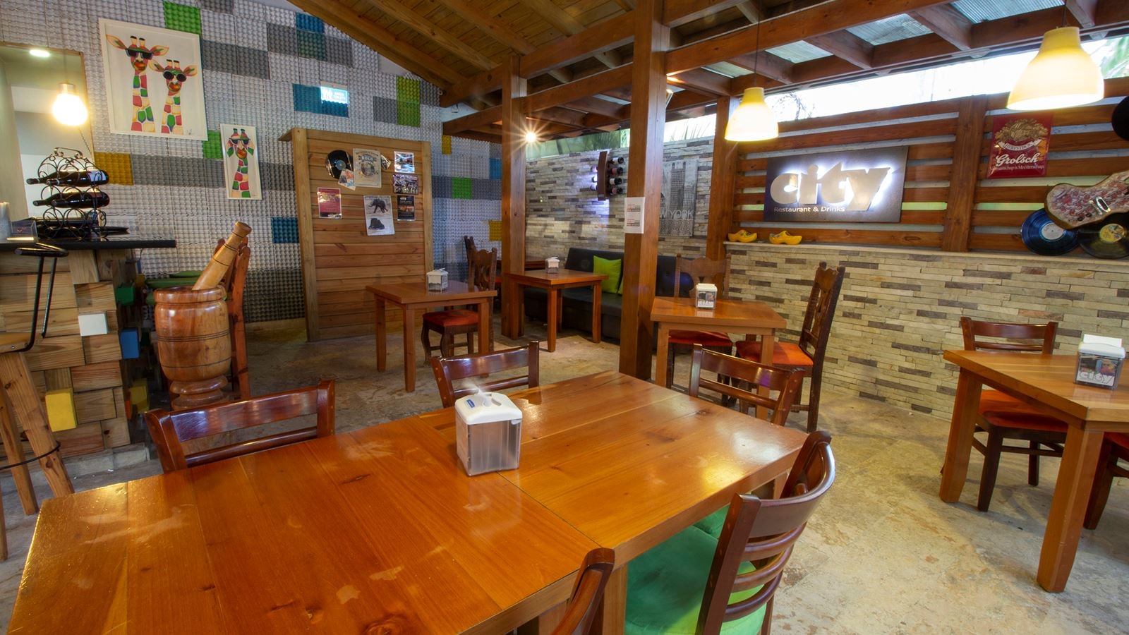 restaurants-restaurants